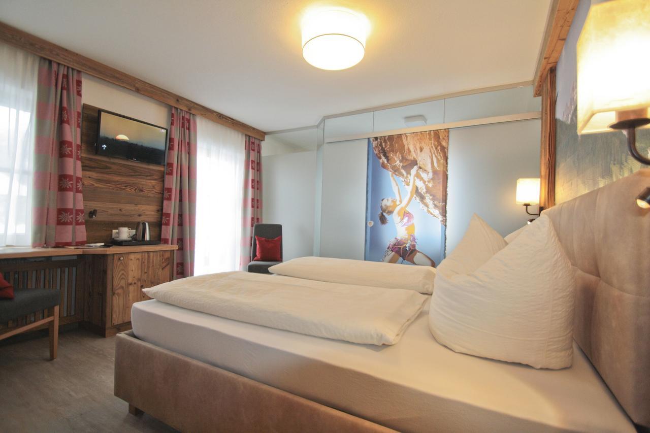 Zeller Hof Guest House Ruhpolding Ngoại thất bức ảnh